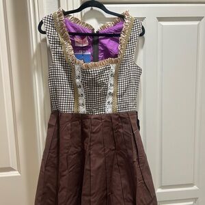 Brown and White Traditional Women’s Drindl